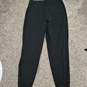 Athleta texted Brooklyn Joggers black size 6